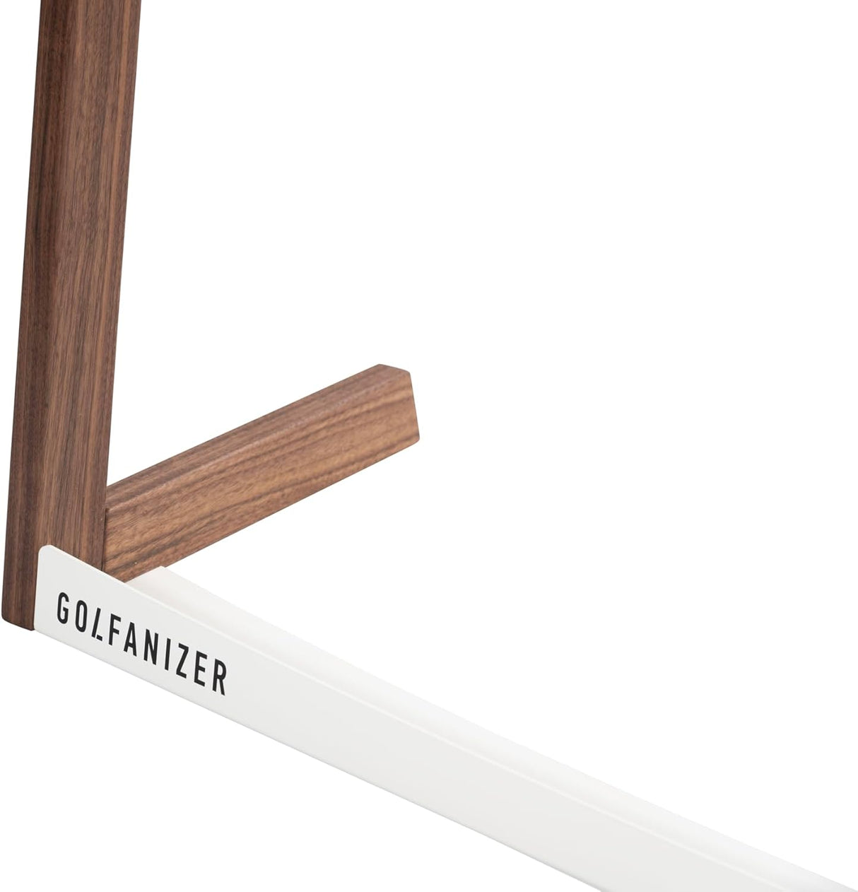 Golfanizer in NUSSBAUM weiss - Der Design Golfschlägerständer | Made in Germany