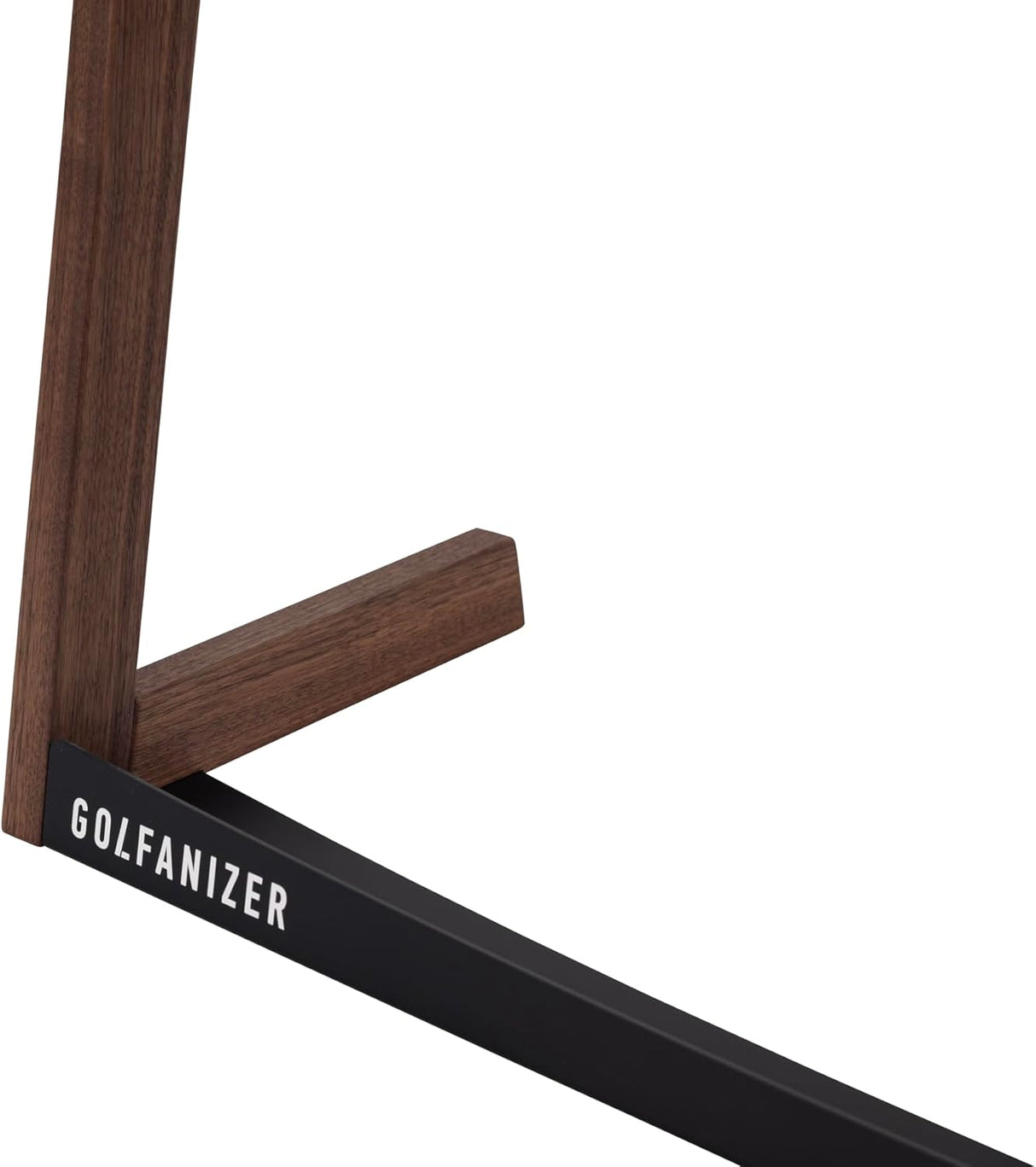 Golfanizer in NUSSBAUM schwarz - Der Design Golfschlägerständer | Made in Germany